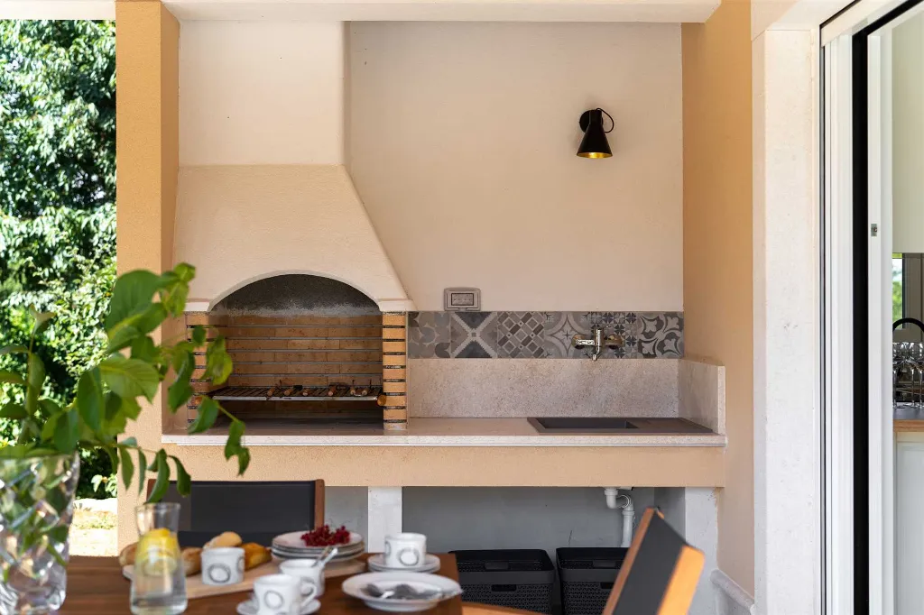 3-Bedroom Holiday House in Županići for 6 Guests