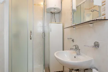 2-Bedroom Stone Holiday House in Rabac for 4