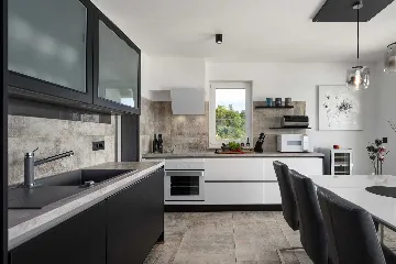 3-Bedroom Sea-View Villa with Private Pool in Drenje