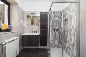 Holiday House in Trget with Private Pool & Sea Views