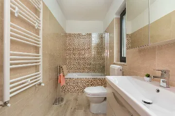 Holiday House in Trget with Private Pool & Sea Views