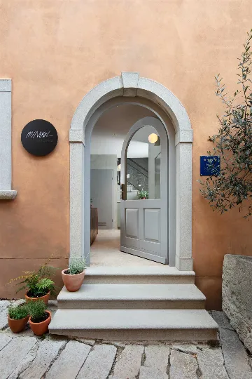 Queen Room with Private Bathroom in Labin, Croatia