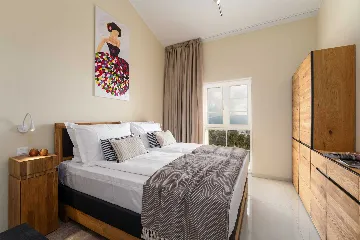 Holiday House with Heated Saltwater Pool in Veli Kosi