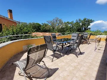 1-Bedroom Apartment in Malinska for 4 Guests