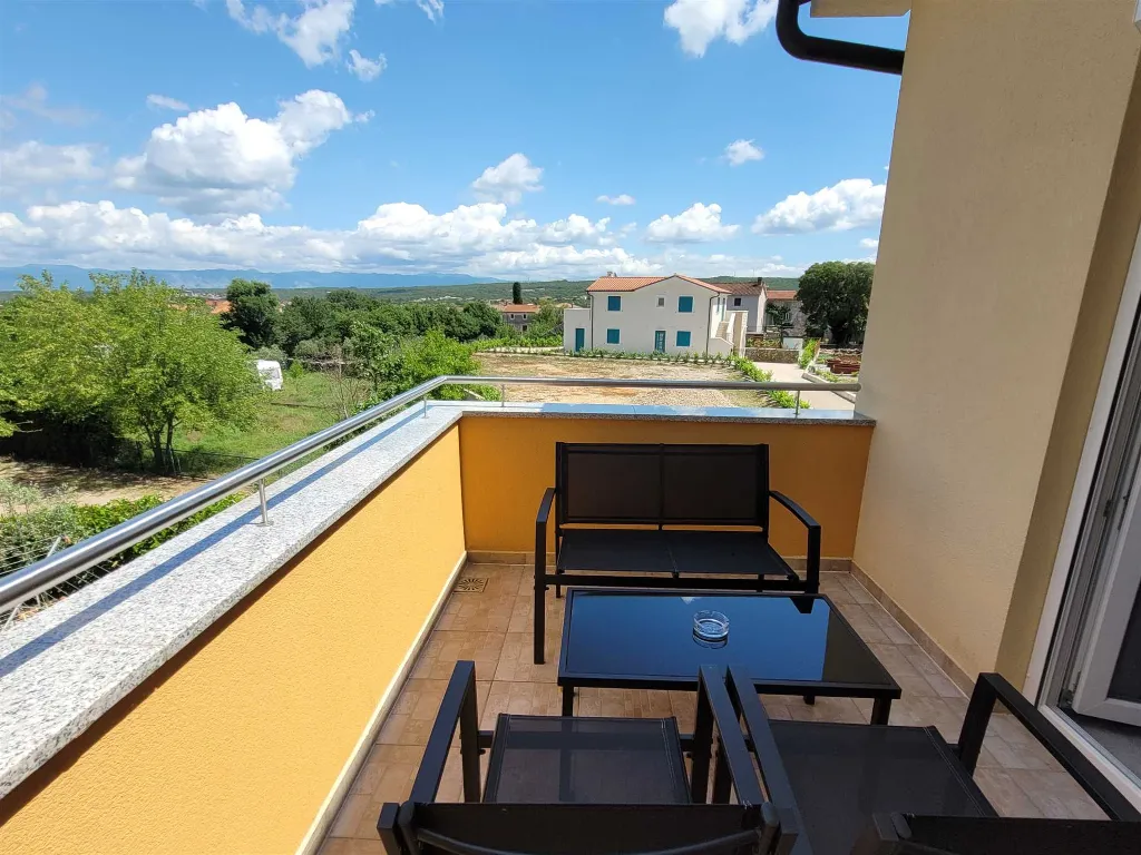 1-Bedroom Apartment in Malinska for 4 Guests