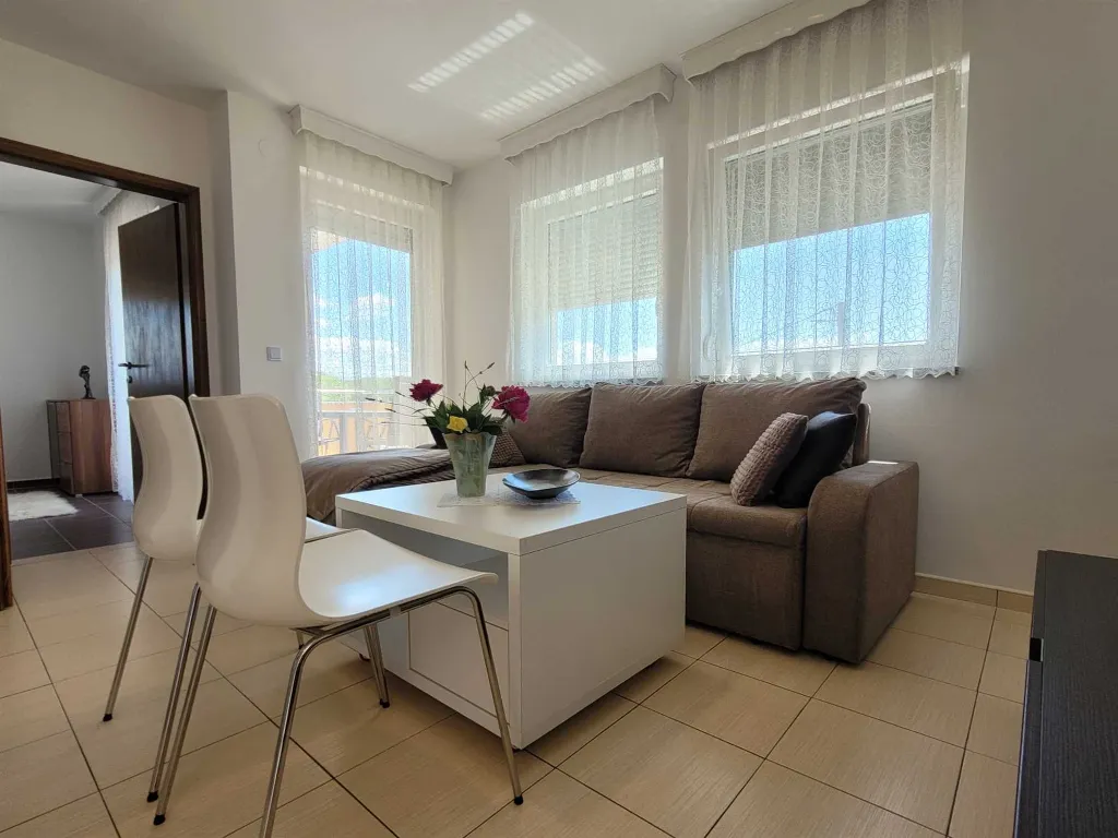 1-Bedroom Apartment in Malinska for 3 Guests