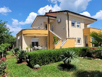 1-Bedroom Apartment in Malinska for 3 Guests