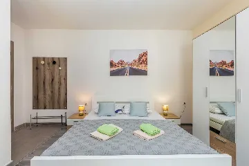 Studio in Njivice for 3 Guests with Terrace