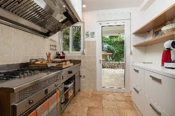 Apartment in Njivice with Private Swimming Pool