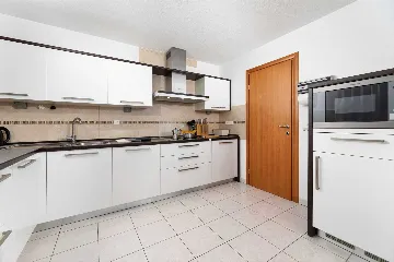 Njivice 2-Bedroom Apartment with Balcony