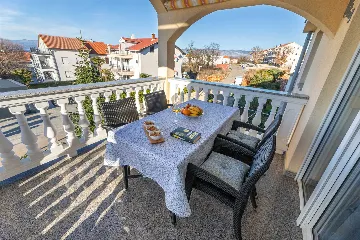 2-Bedroom Apartment with Sea View in Njivice