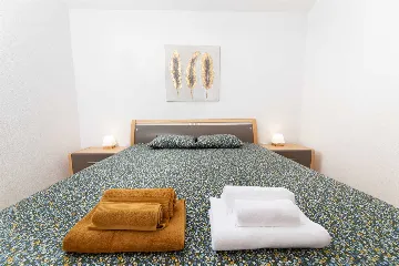 2-Bedroom Apartment with Sea View in Njivice