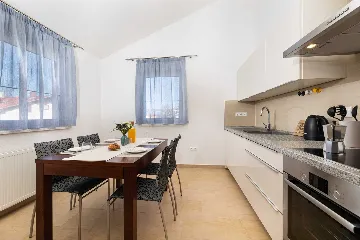 2-Bedroom Apartment with Sea View in Njivice