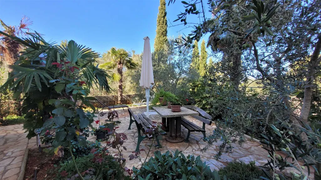 1-Bedroom Apartment in Malinska for Up to 4 Guests