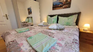 1-Bedroom Apartment in Malinska for Up to 4 Guests