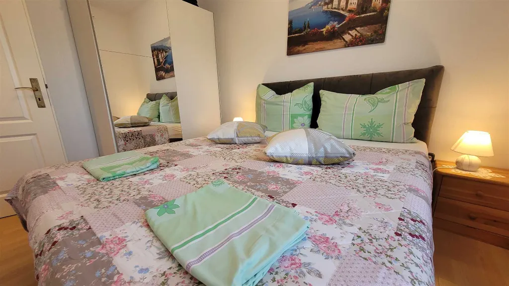 1-Bedroom Apartment in Malinska for Up to 4 Guests