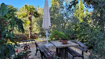 Malinska 1-Bedroom Apartment for Up to 4 Guests