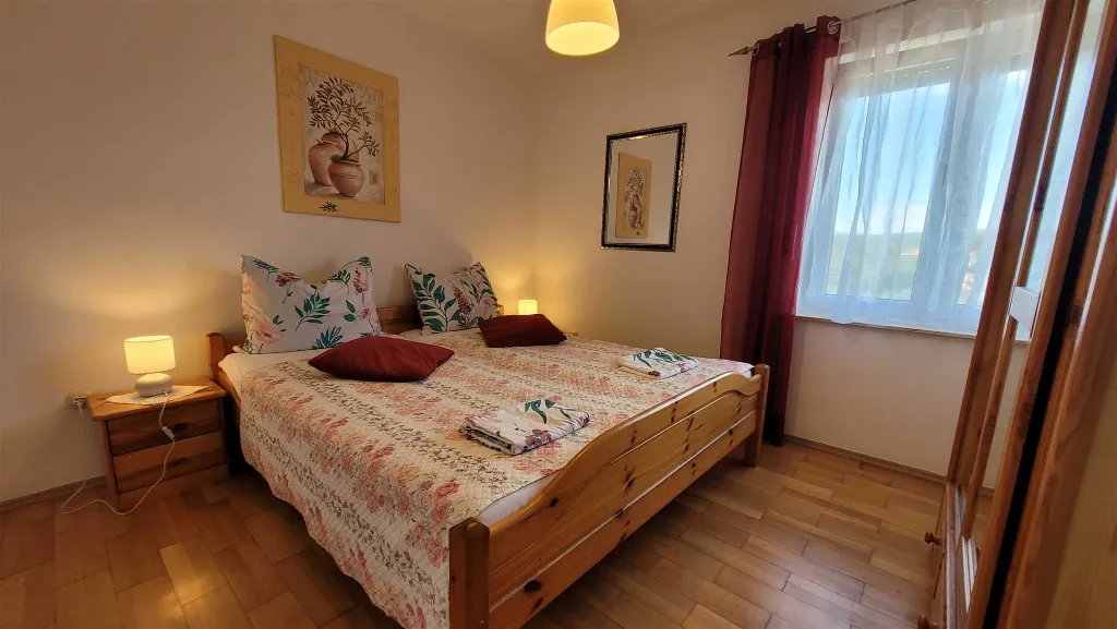 Malinska 1-Bedroom Apartment for Up to 4 Guests
