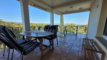 Malinska 1-Bedroom Apartment for Up to 4 Guests