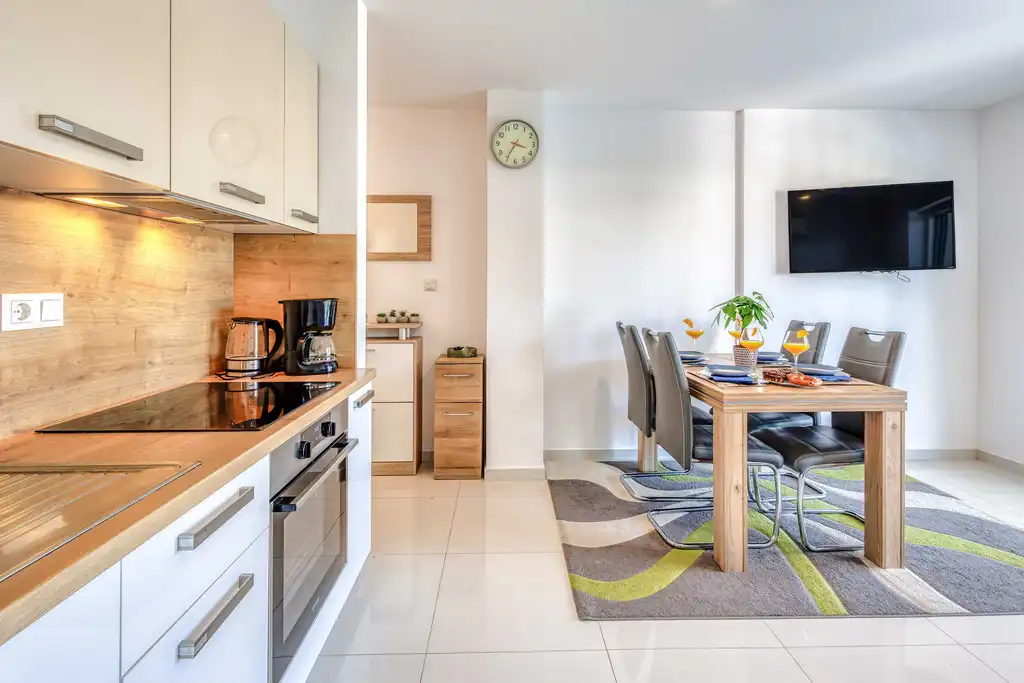 2-Bedroom Apartment in Njivice with Sea View