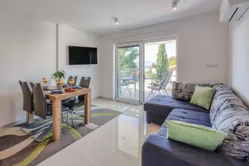 2-Bedroom Apartment in Njivice with Sea View