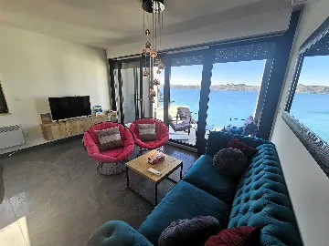 Apartment in Omišalj with Sea-View Balconies