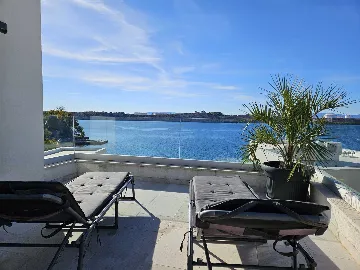 Apartment in Omišalj with Sea-View Balconies
