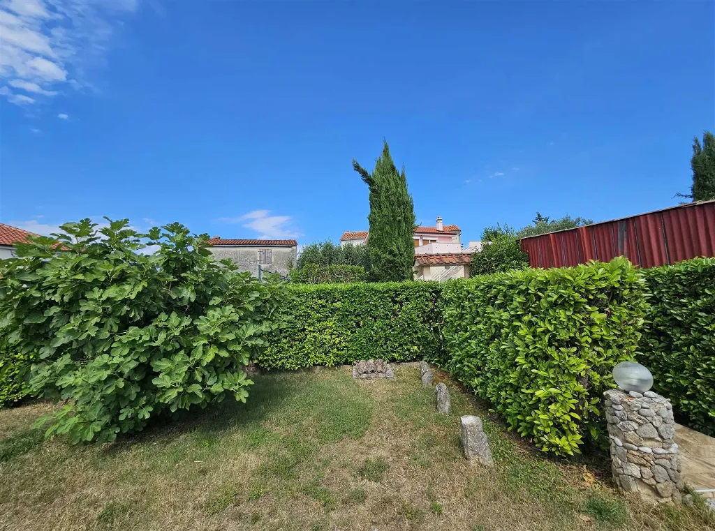 Malinska Holiday House with Saltwater Pool for 4