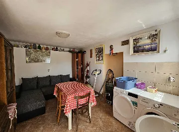 Malinska Holiday House with Saltwater Pool for 4