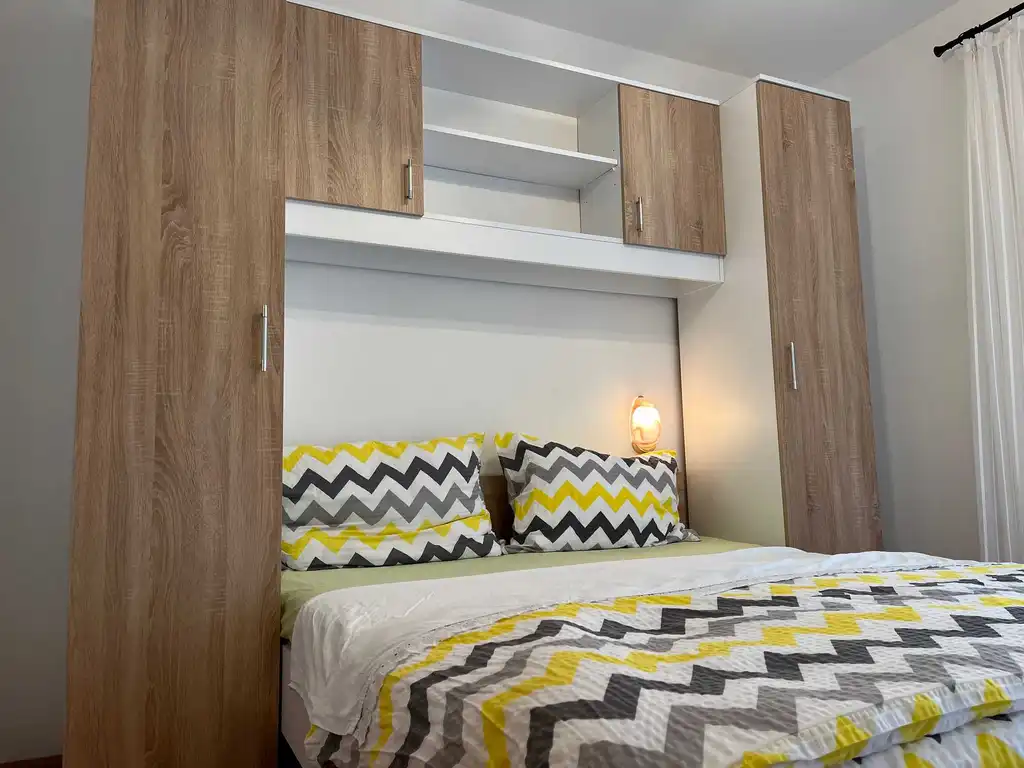 2-Bedroom Apartment in Vantačić Near the Sea