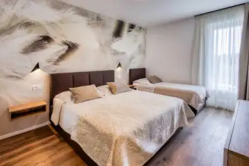 Villa with Private Pool for 8 Guests in Malinska