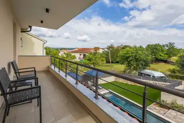 Villa with Private Pool for 8 Guests in Malinska