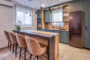 Villa with Private Pool for 8 Guests in Malinska