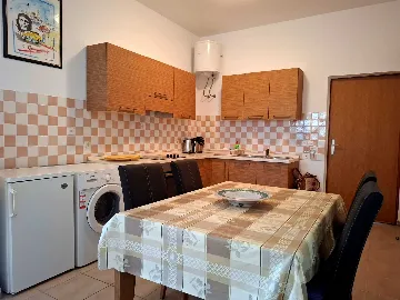 1-Bedroom Apartment in Malinska with Private Garden