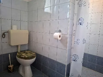 1-Bedroom Apartment in Malinska with Private Garden