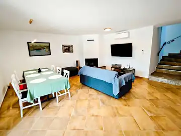 Holiday House in Skrbčići for 4–6 Guests