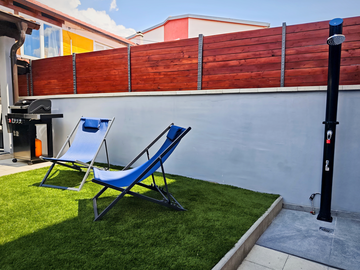 Holiday House in Jadranovo for Up to 4 Guests