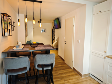 Holiday House in Jadranovo for Up to 4 Guests