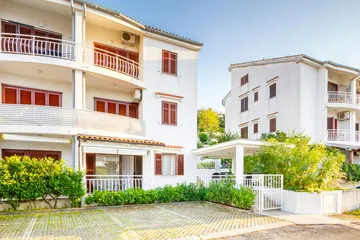 1-Bedroom Apartment in Njivice for up to 4