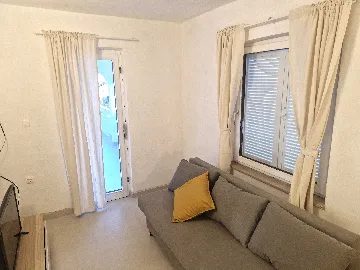 Renovated Apartment with Covered Terrace in Risika