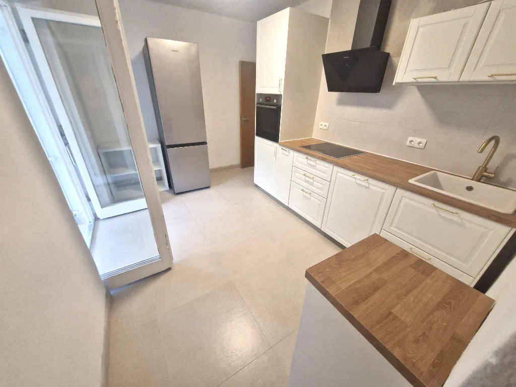 Renovated Apartment with Covered Terrace in Risika