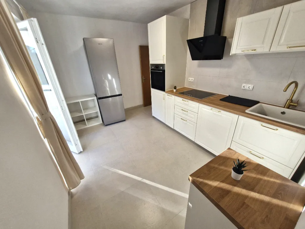 Renovated Apartment with Covered Terrace in Risika