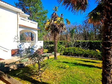 Renovated Apartment with Covered Terrace in Risika