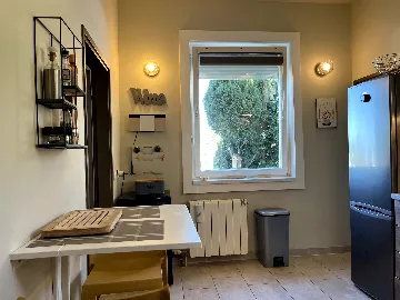 Holiday House in Njivice for 6 Guests with Whirlpool