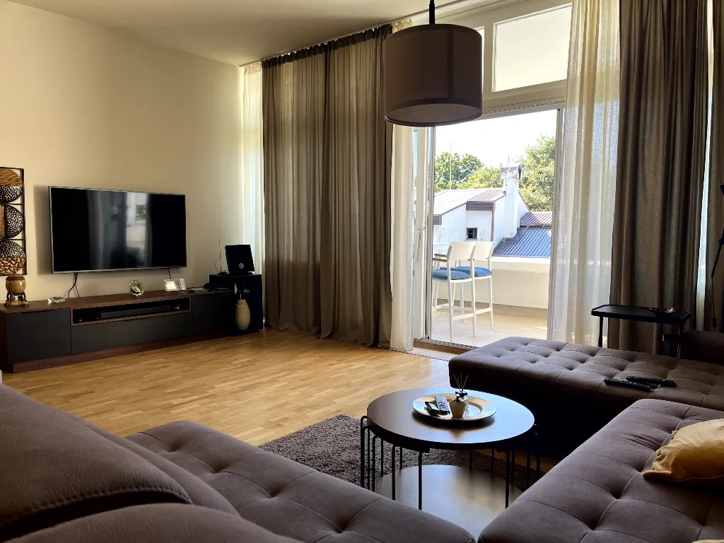 Holiday House in Njivice for 6 Guests with Whirlpool