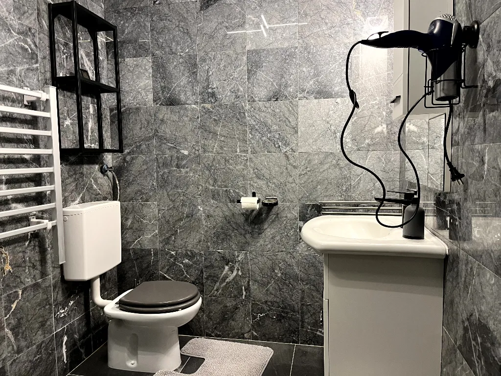 Holiday House in Njivice for 6 Guests with Whirlpool