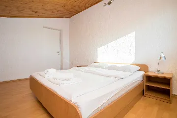 2-Bedroom Apartment with Sea View in Njivice