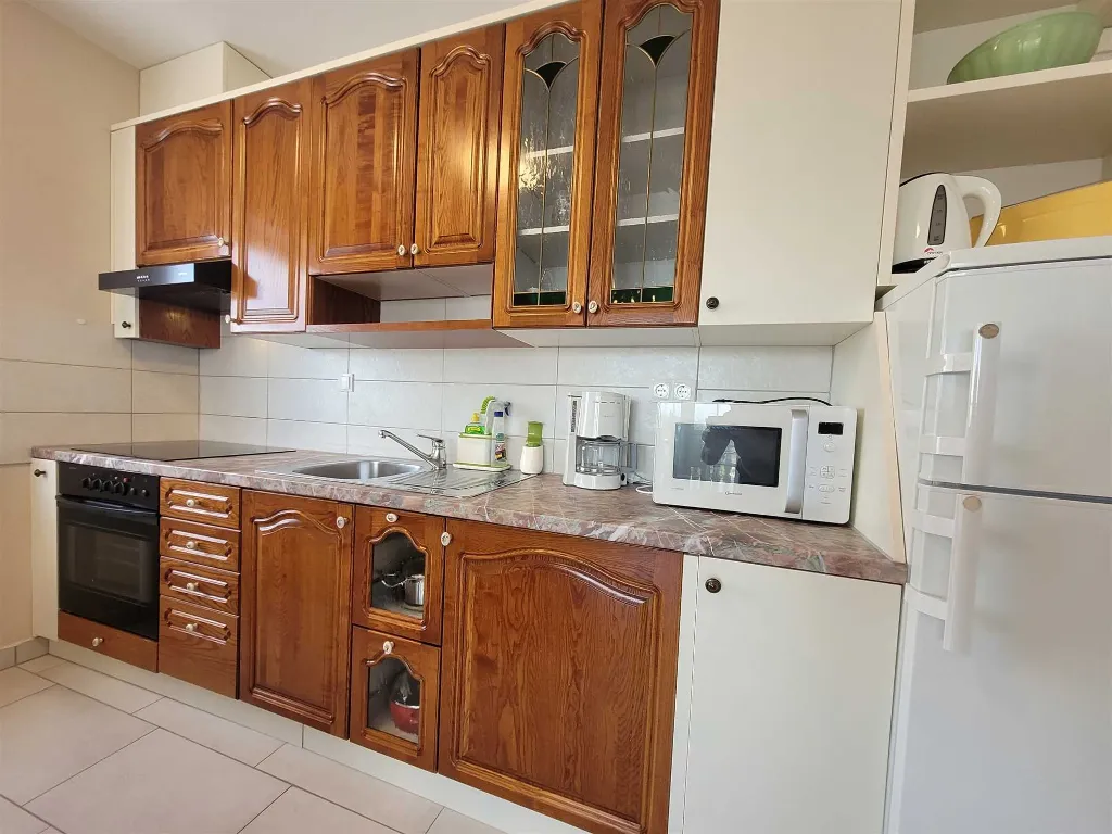 Family Apartment with Balcony in Malinska