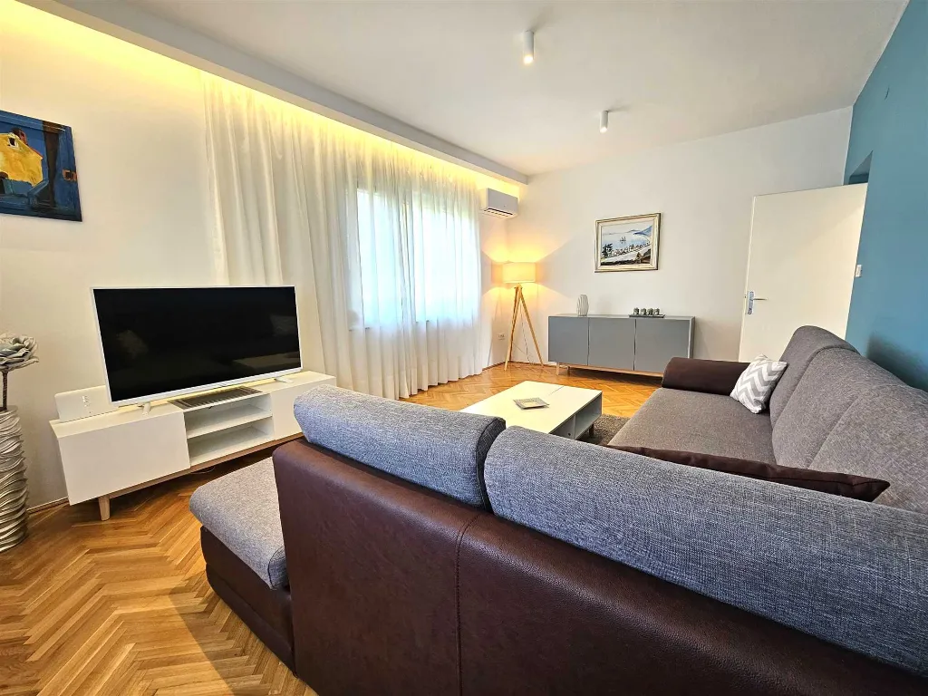 2-Bedroom Apartment in Malinska Near Beach