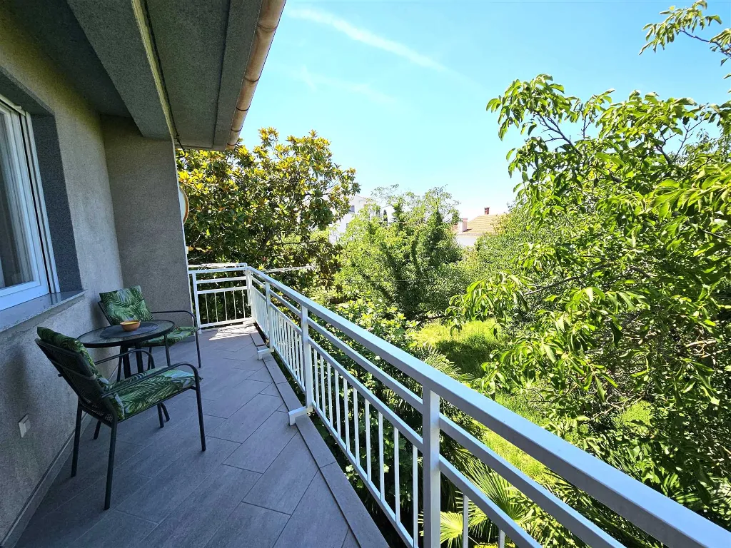 2-Bedroom Apartment in Malinska Near Beach